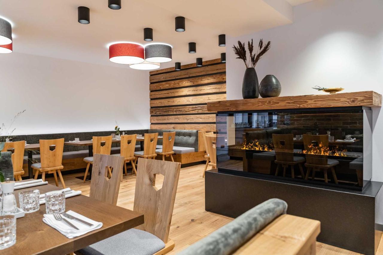 Hotel Goldener Hirsch เคาฟ์บอยเริน ภายนอก รูปภาพ