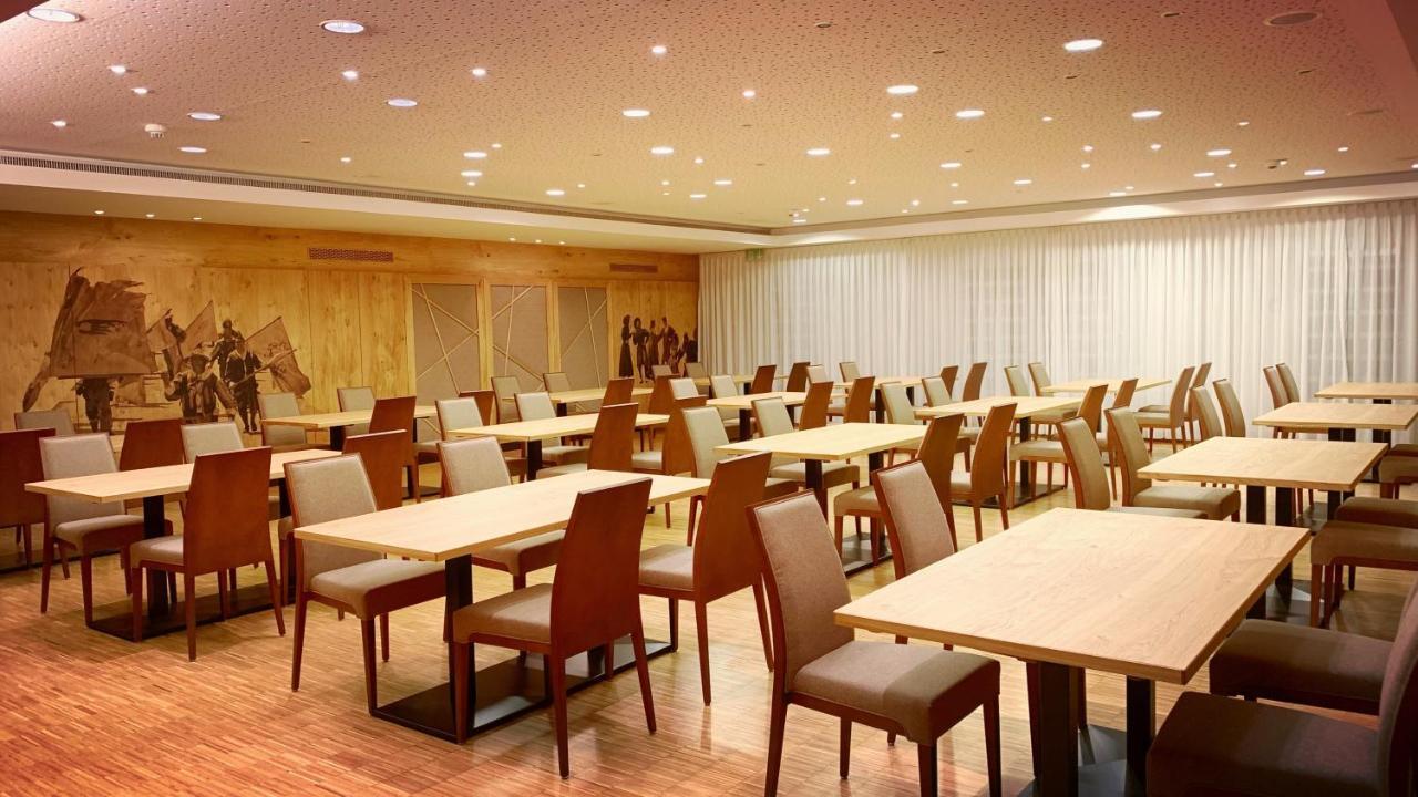Hotel Goldener Hirsch เคาฟ์บอยเริน ภายนอก รูปภาพ
