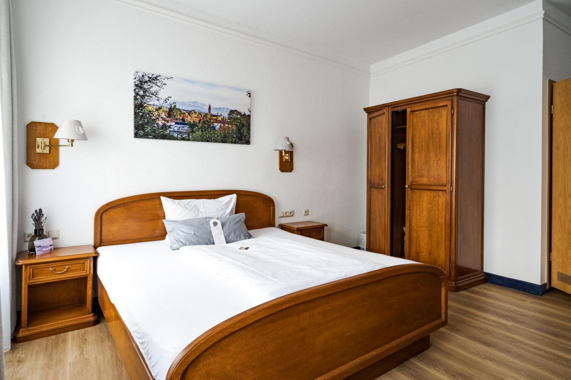 Hotel Goldener Hirsch เคาฟ์บอยเริน ภายนอก รูปภาพ