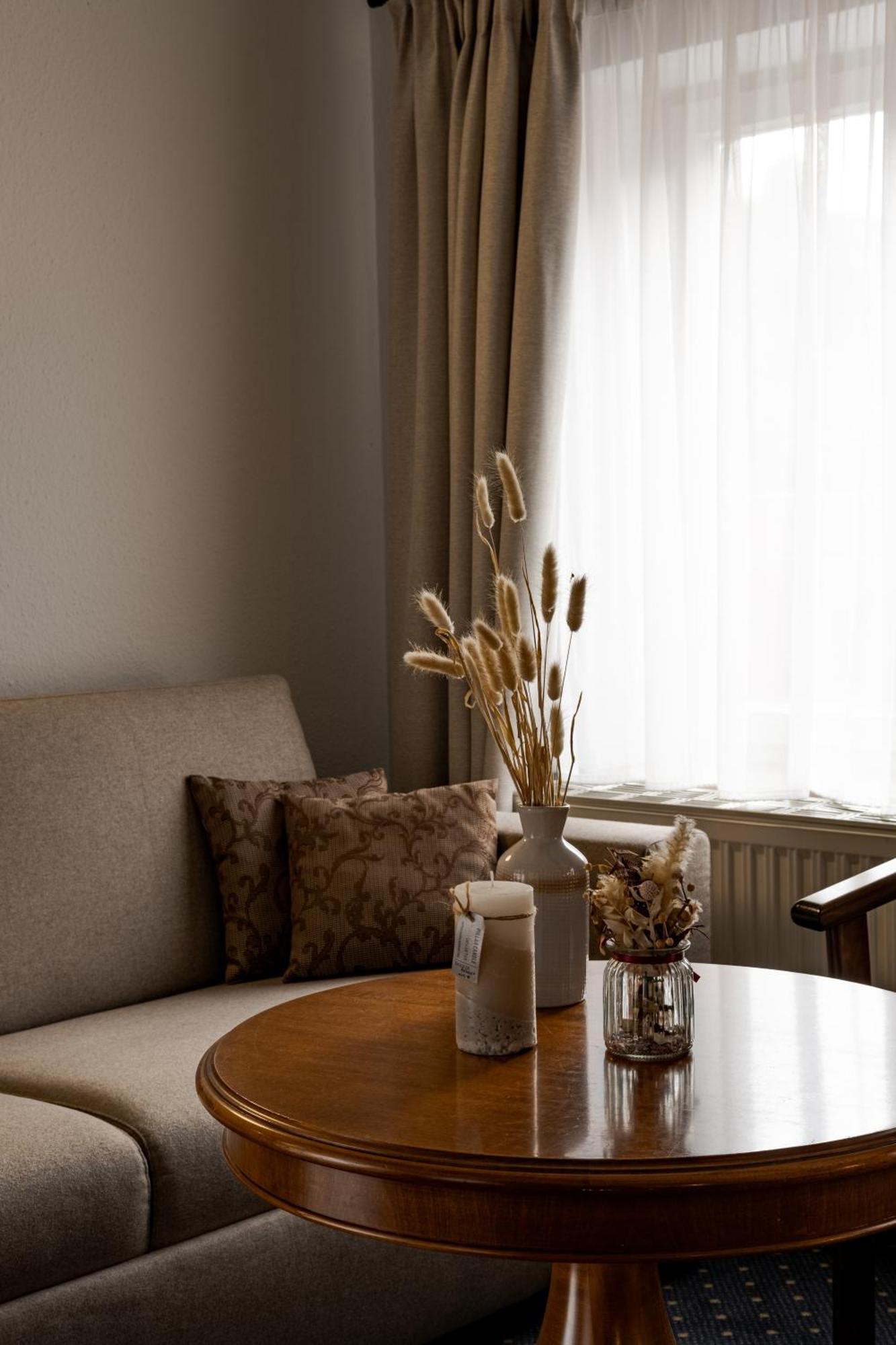 Hotel Goldener Hirsch เคาฟ์บอยเริน ภายนอก รูปภาพ