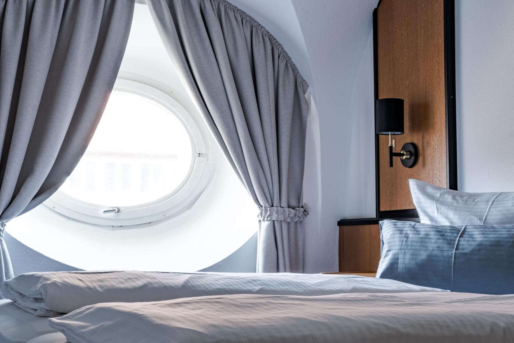 Hotel Goldener Hirsch เคาฟ์บอยเริน ภายนอก รูปภาพ