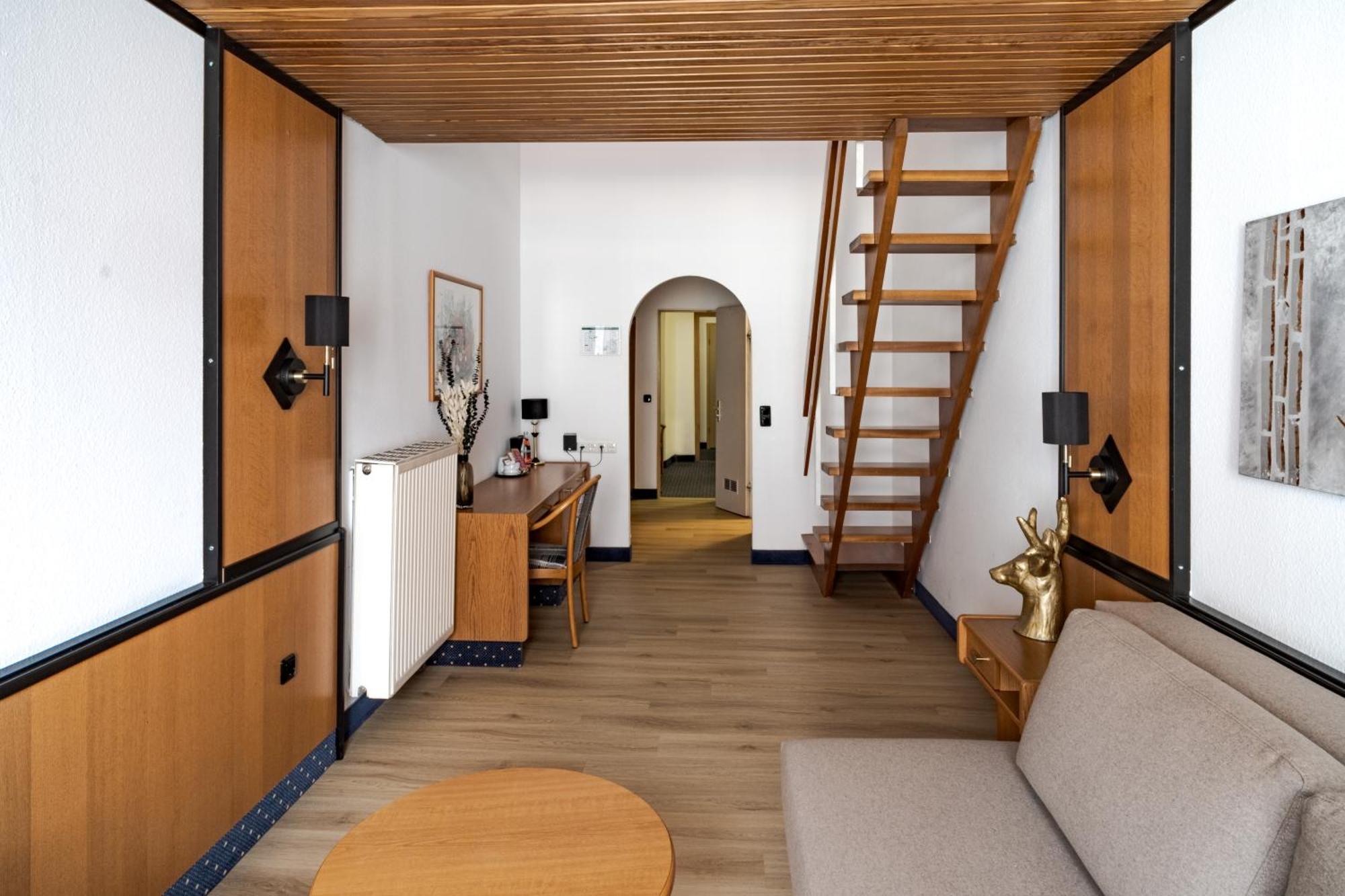 Hotel Goldener Hirsch เคาฟ์บอยเริน ภายนอก รูปภาพ